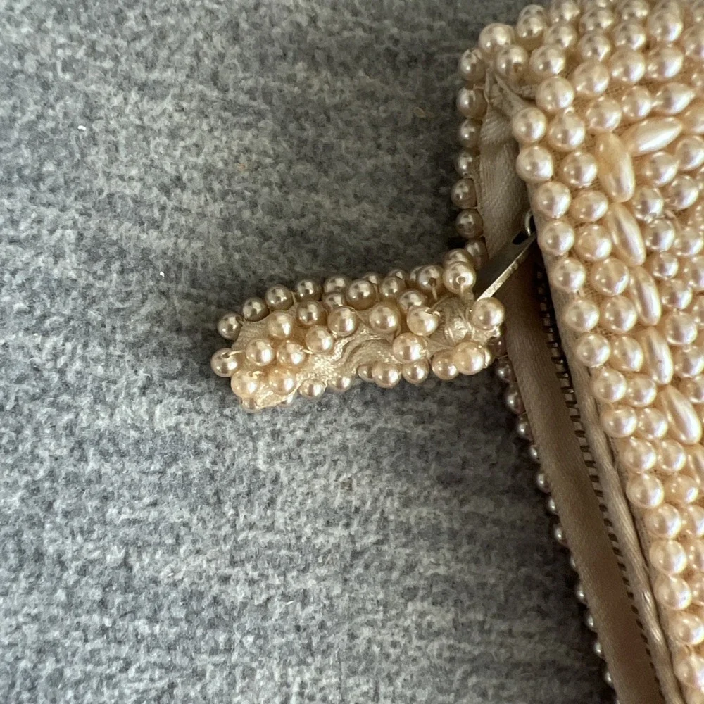 Beaded Coin Purse Small Zipper Bag Vintage Style Pearl Design Made In Japan EUC